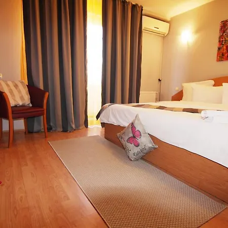 Domino 2bd Unirii Square Appartement